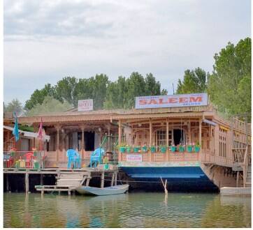 Saleem Houseboat, Srinagar 1